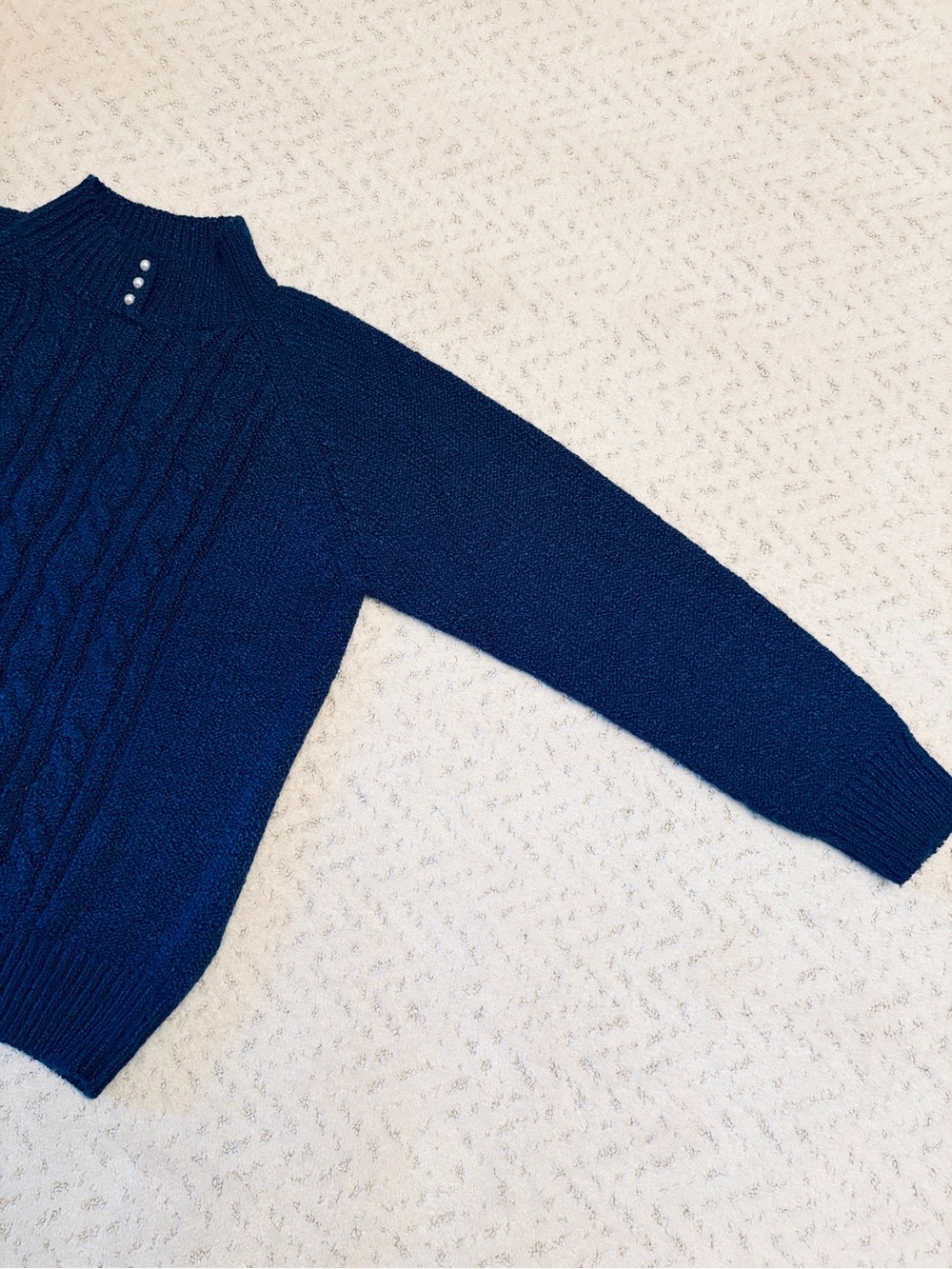 Vintage Blue Rough Cable Knit Sweater Size M Mock Neck With Faux Pearl Buttons - Picture 9 of 9